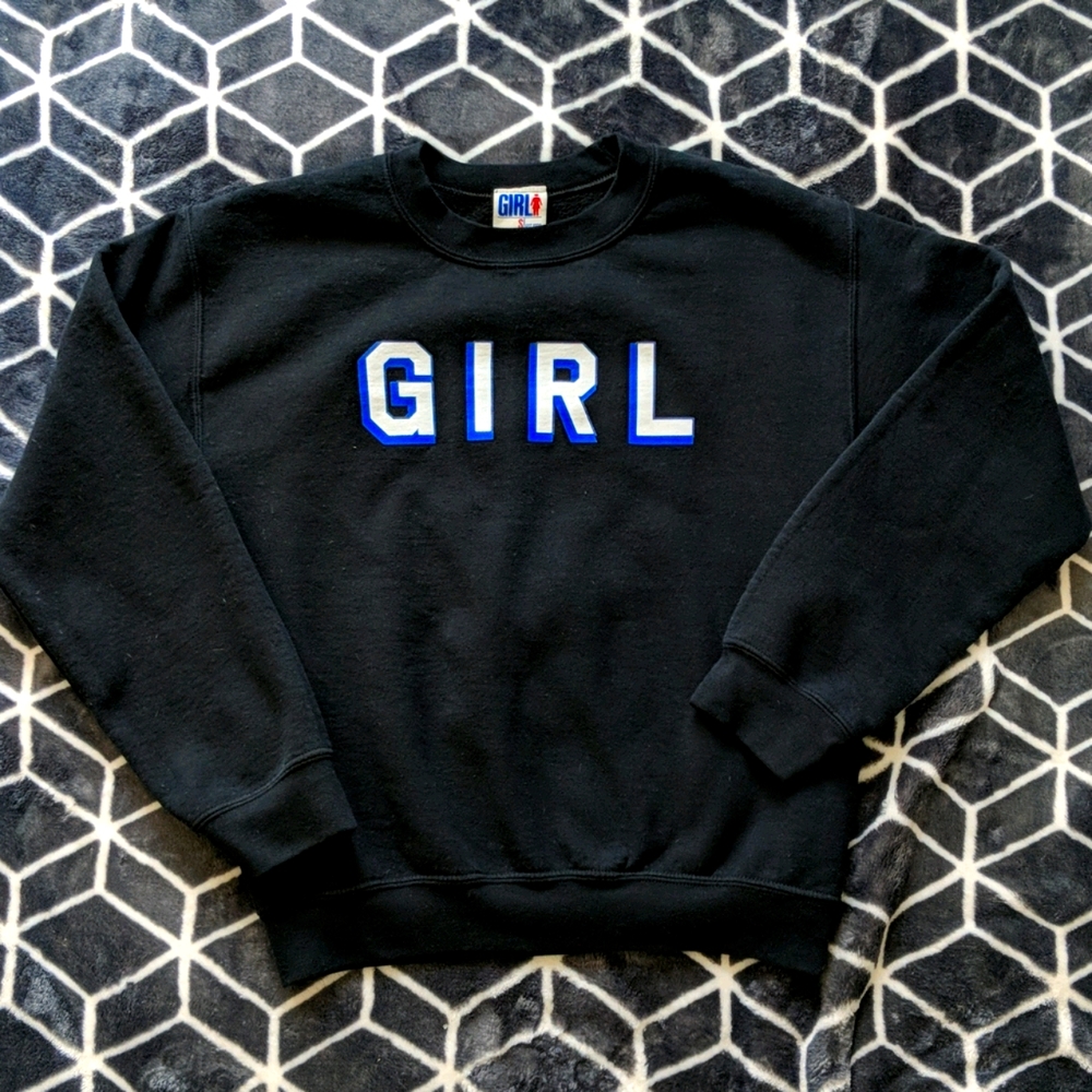 GIRL crewneck sweatshirt